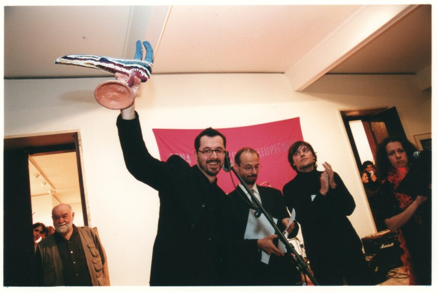 DU1146-7-foto-vernisaz-008.jpeg